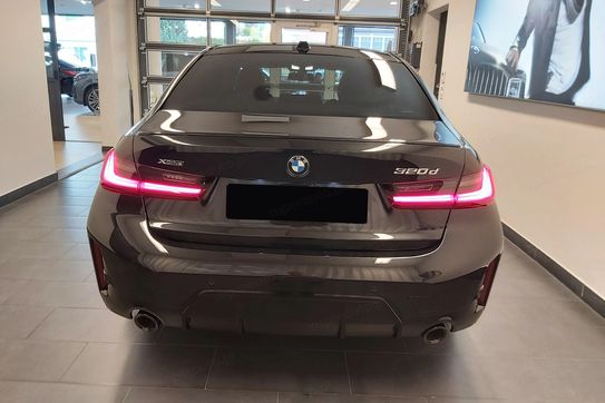 BMW Seria 3 320d xDrive M Sport