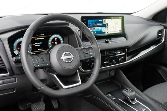 Nissan Qashqai 1.3 DIG-T N-Connecta DCT
