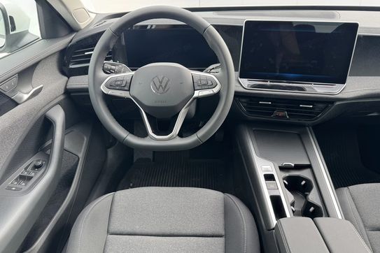 Volkswagen Passat 1.5 TSI mHEV DSG