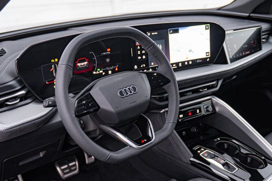 Audi Q5 TDI quattro S line Sportback