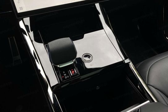 Land Rover Range Rover Sport D300  Dynamic SE