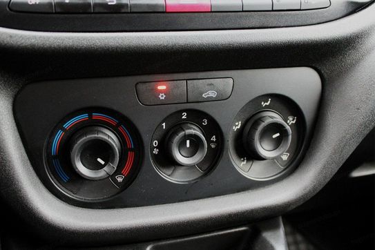 Fiat Doblo Cargo/Van Maxi L2H1 Chłodnia do -20°C