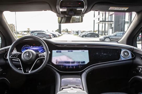 Mercedes EQS SUV 450 120kWh 4-Matic Electric Art