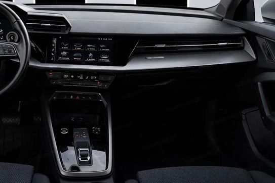 Audi A3 35 TFSI mHEV S tronic