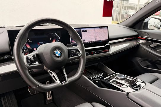 BMW Seria 5 Touring 520d xDrive M Sport