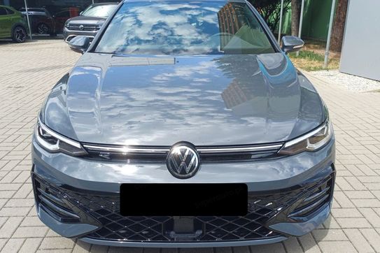 Volkswagen Golf R-Line 1.5 TSI HEV