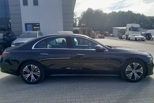 Mercedes Klasa E 200 mHEV 4-Matic Avantgarde 9G-Tronic