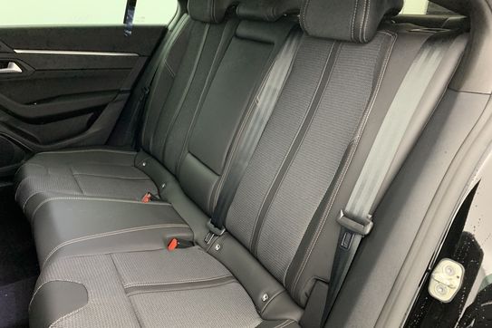 Peugeot 508 ALLURE 1.6 Hybrid e-EAT8