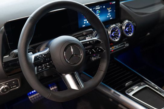 Mercedes GLA 200 AMG Line