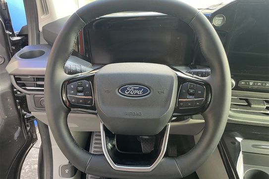 Ford Tourneo Custom L2H1 Titanium X 320 A8