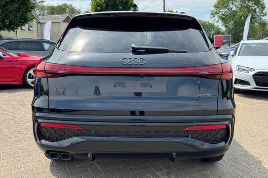 Audi Q5 TDI quattro S line