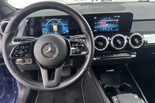 Mercedes GLB 200
