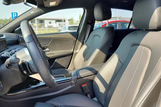 Mercedes Klasa A A 200 Progressive 7G-DCT
