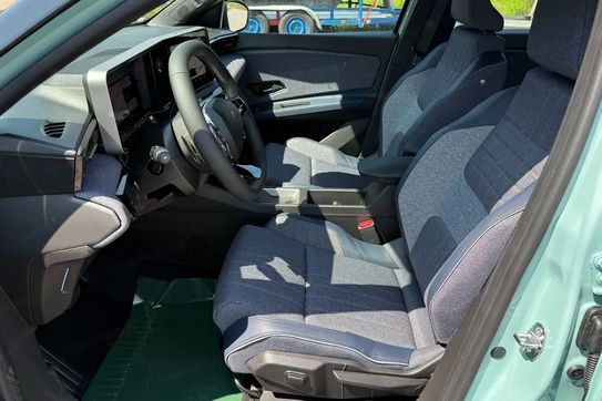 Renault 4 Techno 52kWh Comfort Range