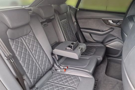 Audi Q8 55 TFSI mHEV quattro Tiptronic