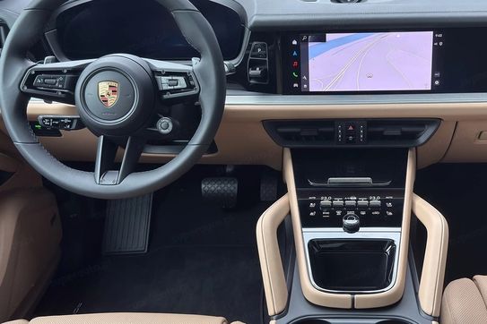 Porsche Cayenne Coupe E-Hybrid