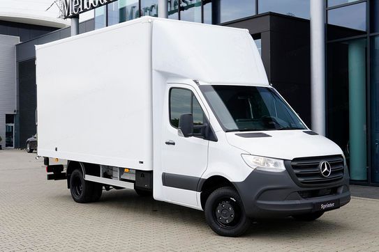 Mercedes Sprinter 517 CDI PRO Długi 9G-Tronic Kontener
