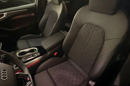Audi A6 e-Hybrid quattro