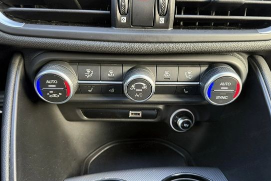 Alfa Romeo Giulia Turbo Veloce Q4