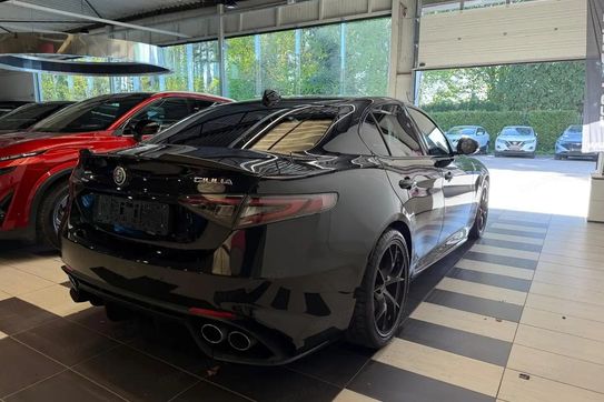 Alfa Romeo Giulia 2.9 Bi Turbo V6 Quadrifoglio