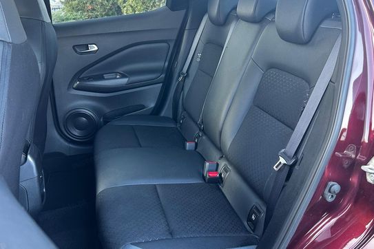 Nissan Juke 1.0 DIG-T N-Connecta DCT