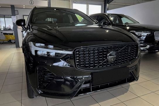 Volvo XC60 B5 B AWD Ultra Black Edition