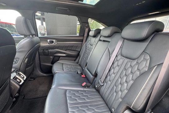 Kia Sorento 1.6 T-GDI HEV Prestige Line 4WD 7os.