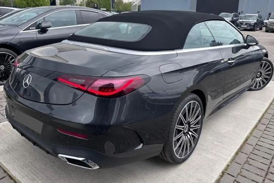 Mercedes CLE 300 4-Matic AMG Line Kabriolet