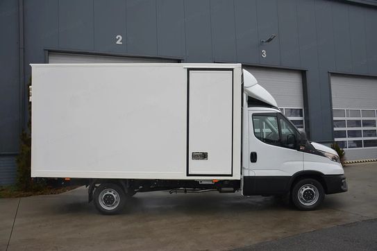 Iveco Daily 35S18 Kontener 8EP