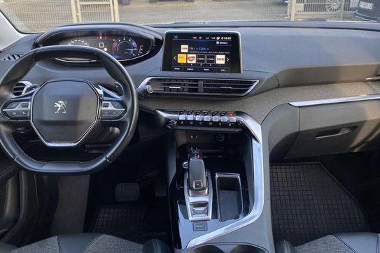 Peugeot 5008 1.2 PureTech mHEV Active Pack S&S e-DCS6