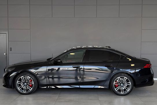 BMW Seria 5 520d xDrive M Sport