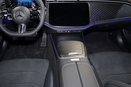 Mercedes Klasa E 220 d 4-Matic AMG
