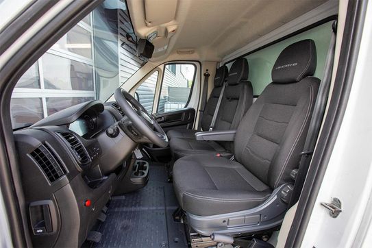 Fiat Ducato Kontener 8EP + Winda