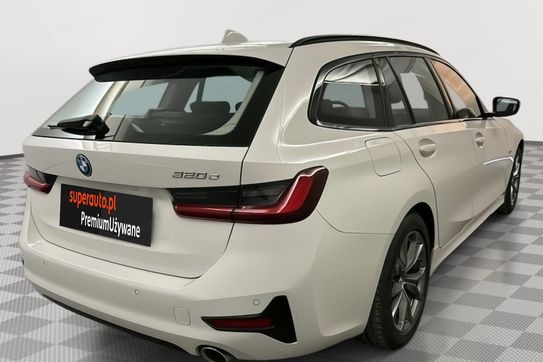 BMW Seria 3 Touring 320e Sport Line