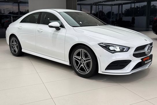 Mercedes CLA 200 AMG Line