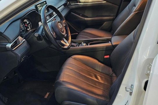 Mazda 6 2.5 SkyPrestige