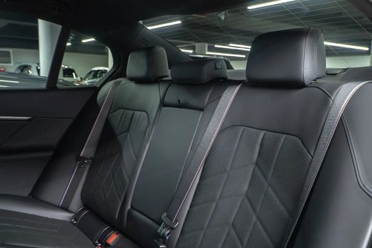 BMW Seria 5 520d xDrive M Sport