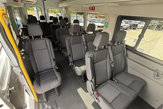 Ford Transit 460 M2 L4H3 RWD Trend Autobus