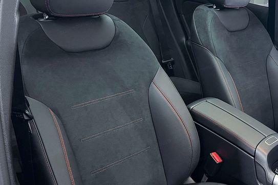 Mercedes GLA 220 4-Matic AMG Line