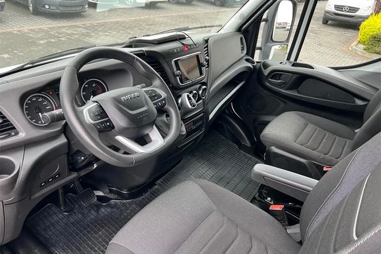 Iveco Daily 72C18  Hi-Matic Zabudowa + Winda