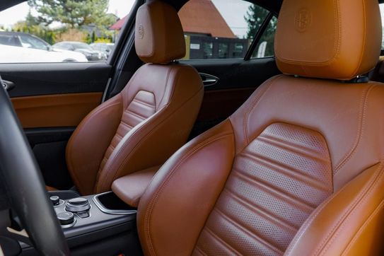 Alfa Romeo Giulia 2.0 Turbo Veloce Q4 aut