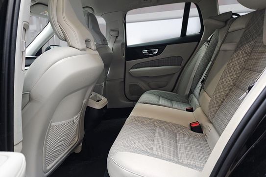 Volvo V60 B4 D Core aut