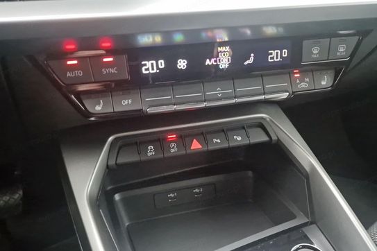 Audi A3 35 TFSI mHEV S tronic