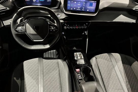 Peugeot 2008 PureTech Allure S&S EAT8