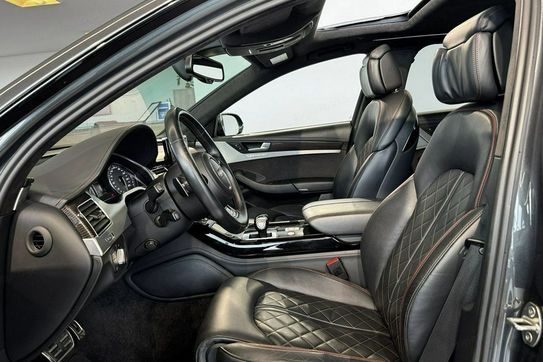 Audi A8 S8 Plus 4.0 TFSI quattro Tiptronic