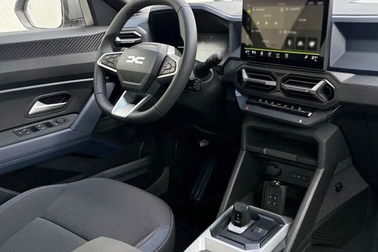 Dacia Bigster Expression 1.8 Full Hybrid