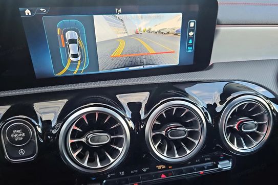 Mercedes CLA 220 4MATIC AMG Line