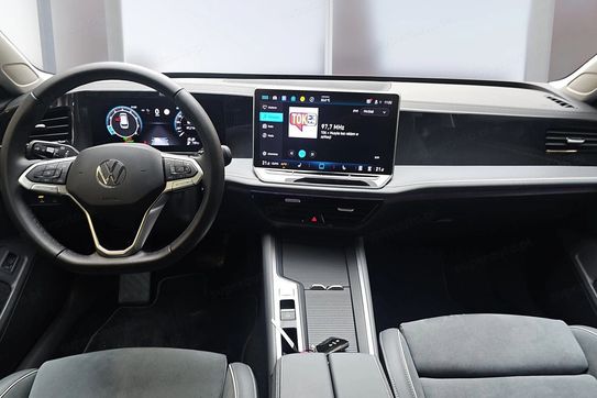 Volkswagen Passat 1.5 TSI  DSG
