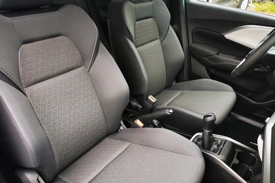 Suzuki Swift Dualjet SHVS Elegance