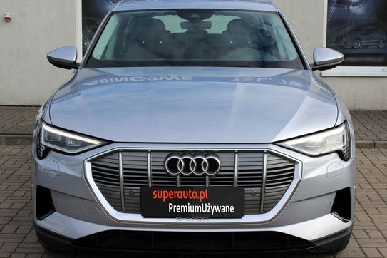 Audi e-tron 50 quattro